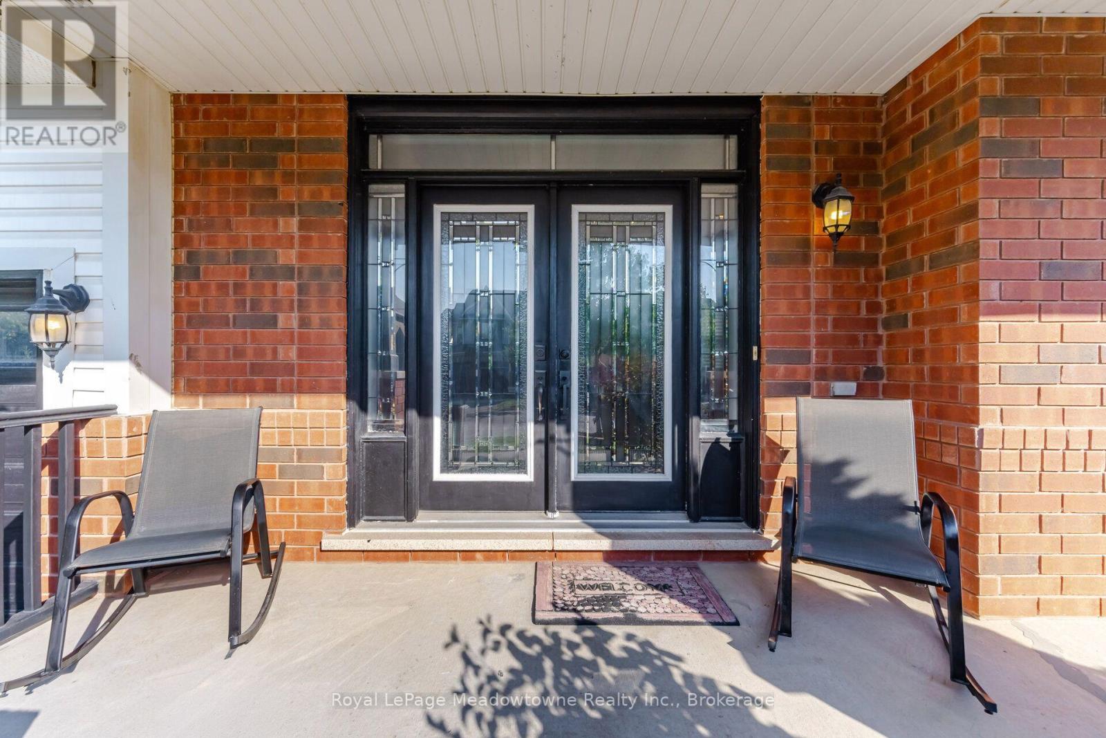 1406 HEARST BOULEVARD - 5