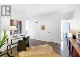 1502 - 8 The Esplanade, Toronto, ON M5E0A6 Photo 25