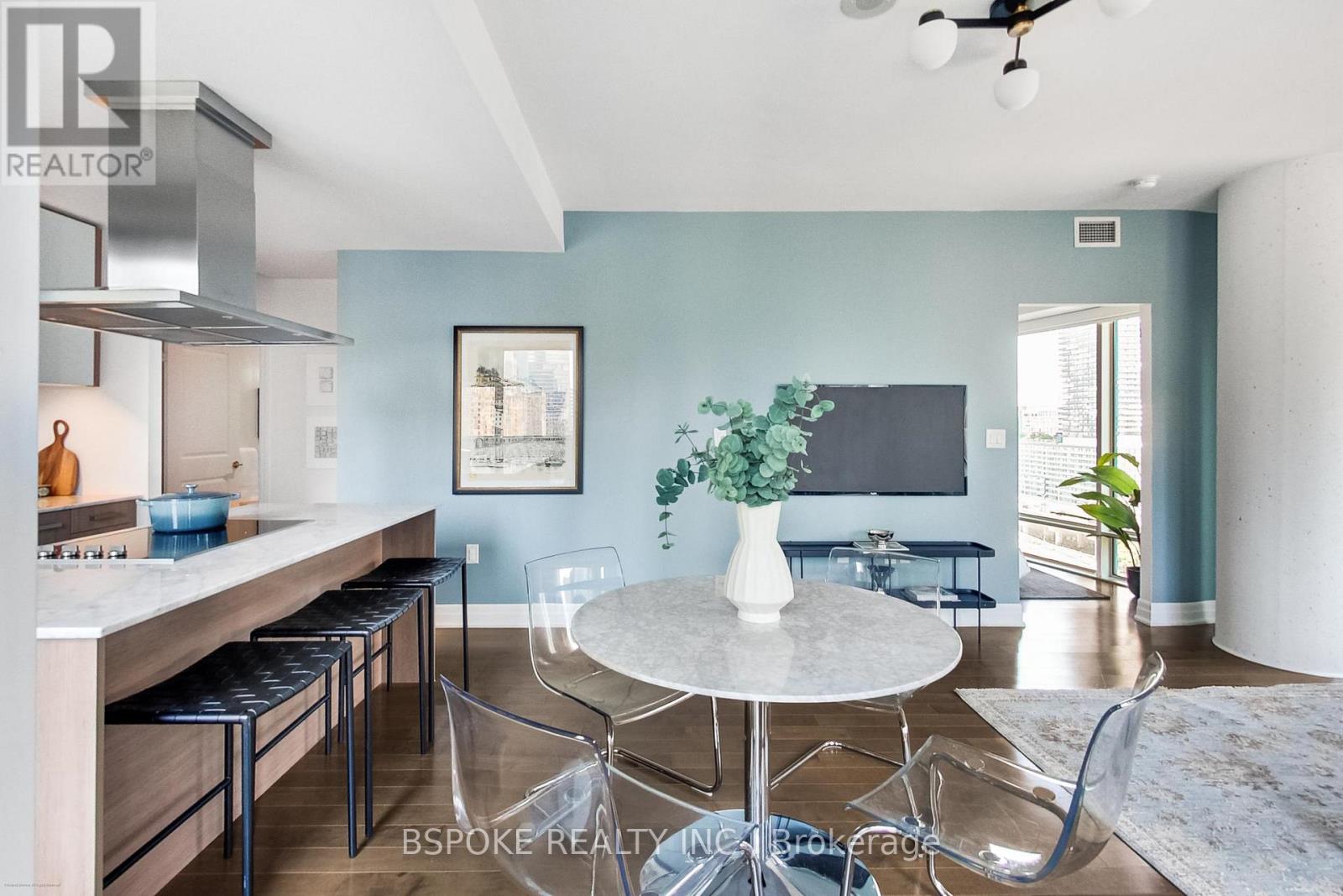 #1502 8 THE ESPLANADE AVENUE - Image 6
