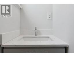 855 Lincoln Unit# Main Floor, Windsor, ON N8Y2G9 Photo 11