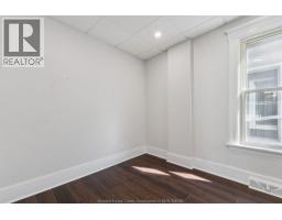 855 Lincoln Unit# Main Floor, Windsor, ON N8Y2G9 Photo 8