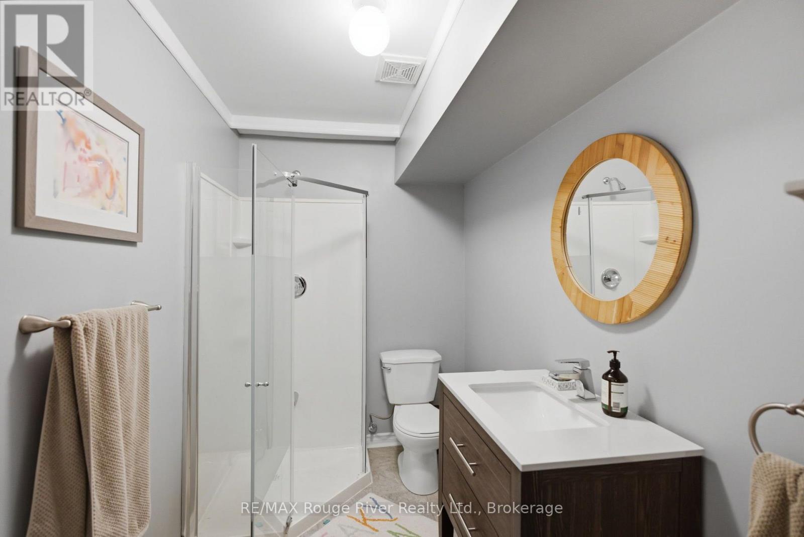 17 FLOREE STREET - Image 45