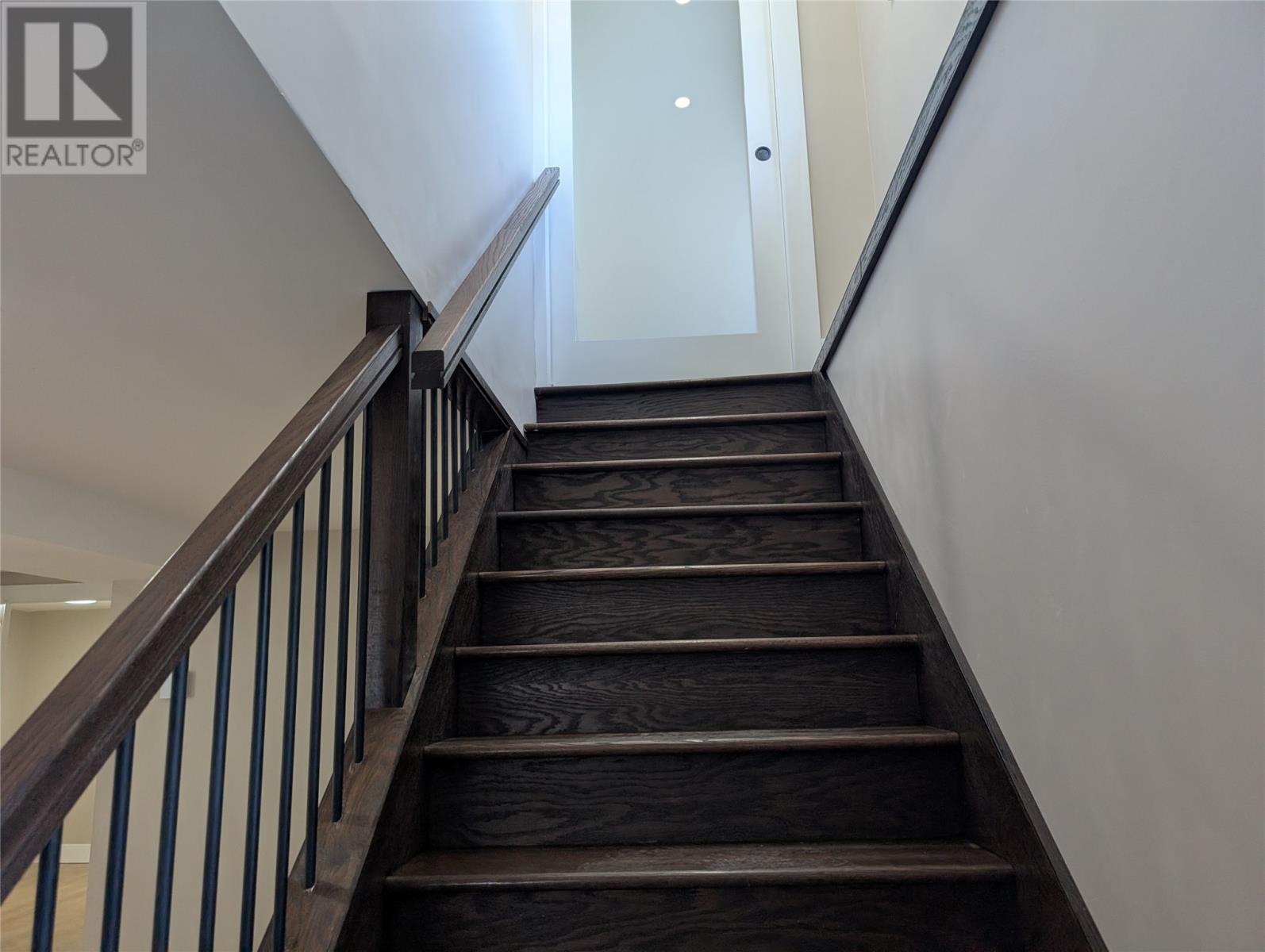 7 Norman Drive - 16