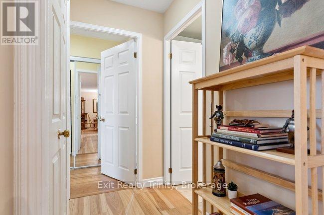 #318 23 LORRAINE DRIVE - Image 22