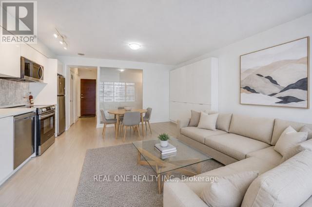 #727 10 CAPREOL COURT - 9