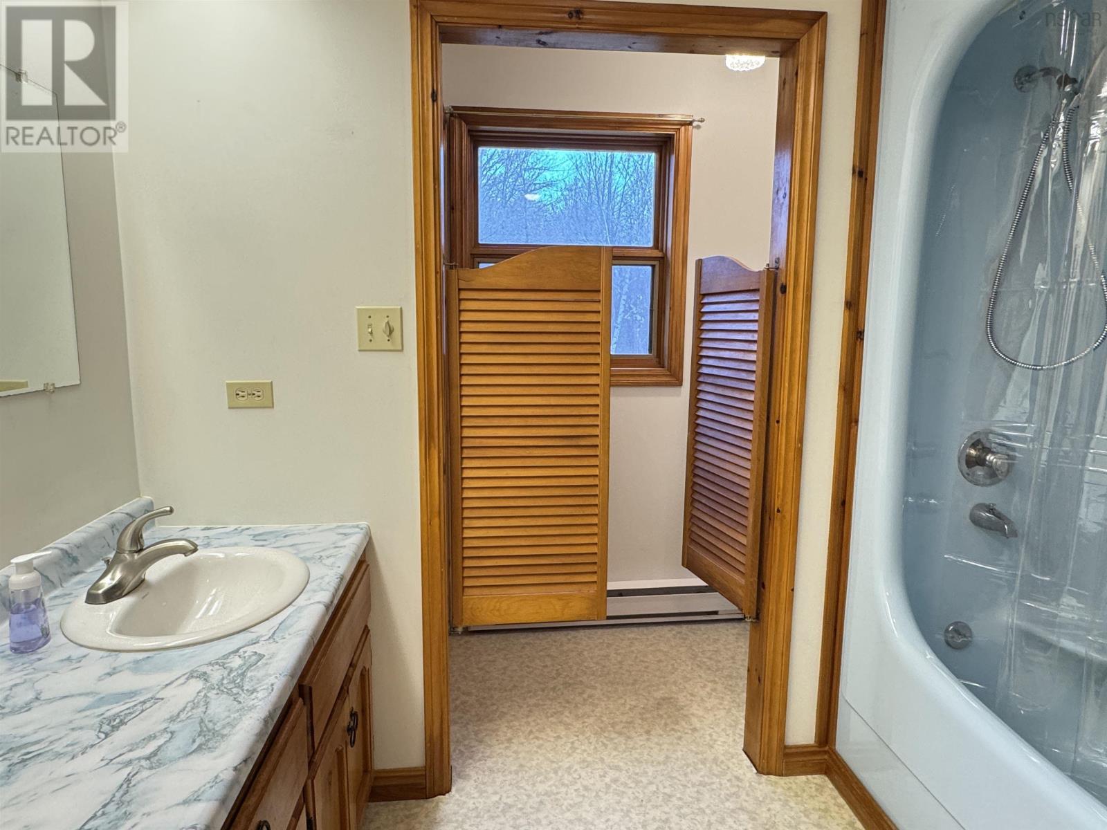 367 East Torbrook Road - 27