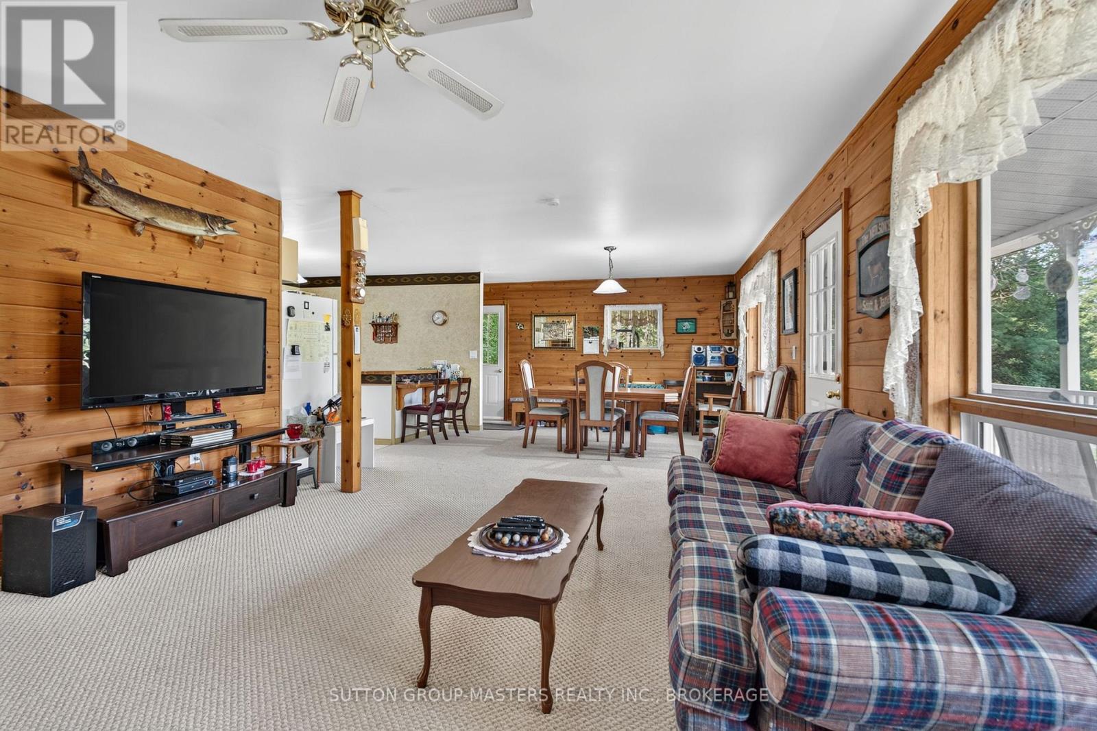 111 WANNAMAKER LANE - 11