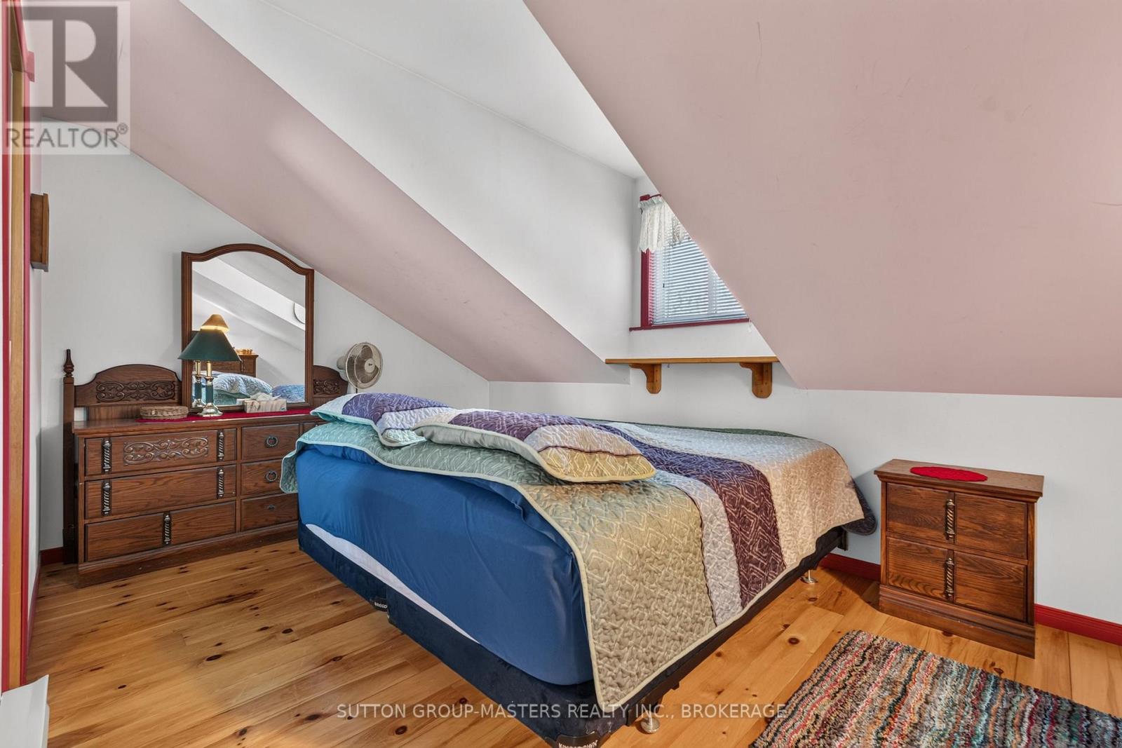 111 WANNAMAKER LANE - 19