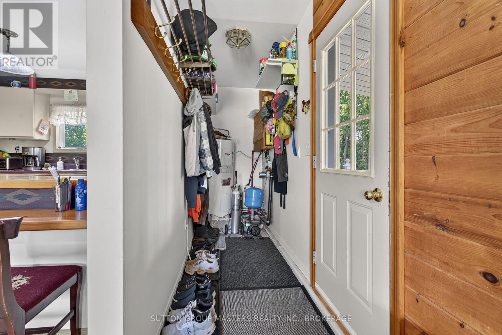 111 WANNAMAKER LANE - 4
