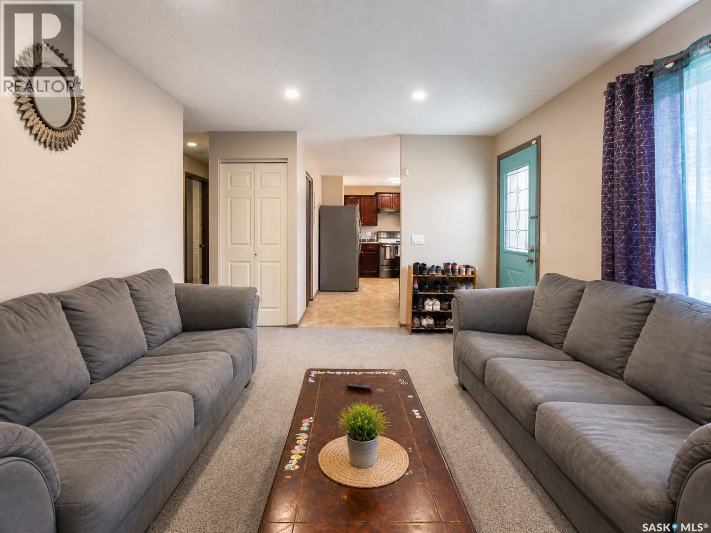 1739 Fleet STREET - 15