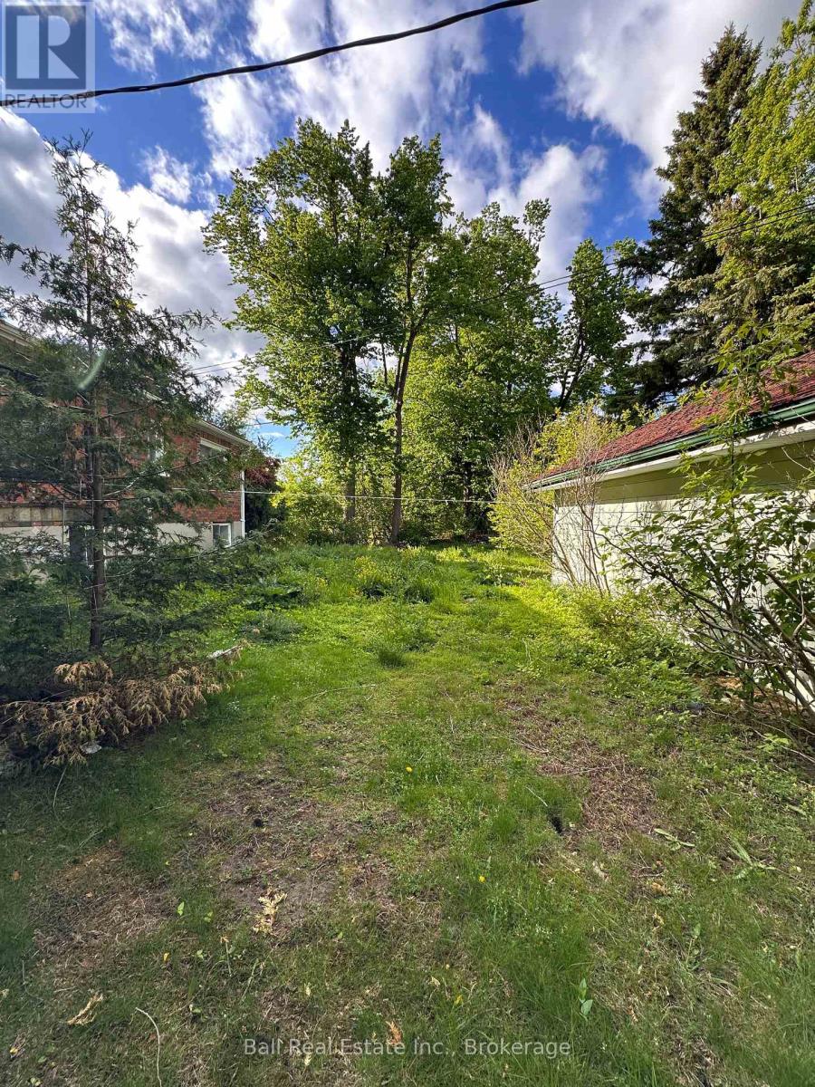 10 ARTHUR AVENUE - 5