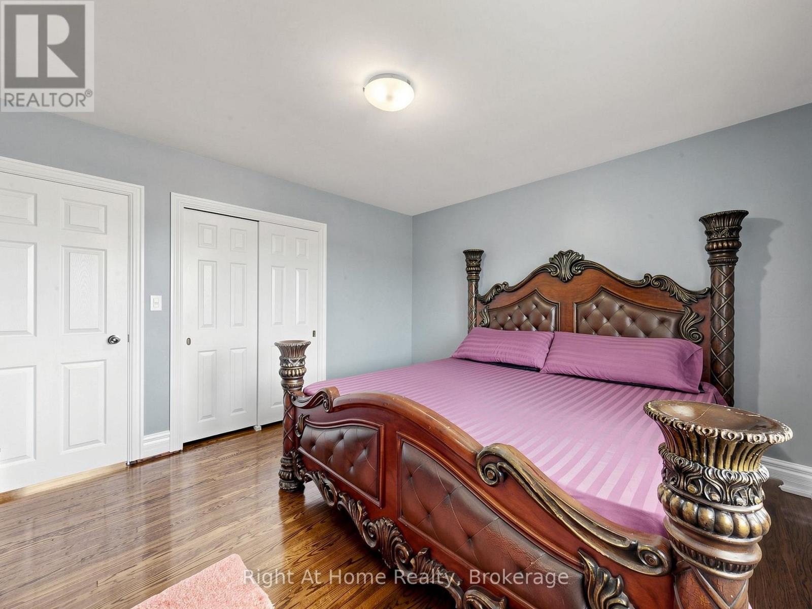 536 BARBARA STREET - 21