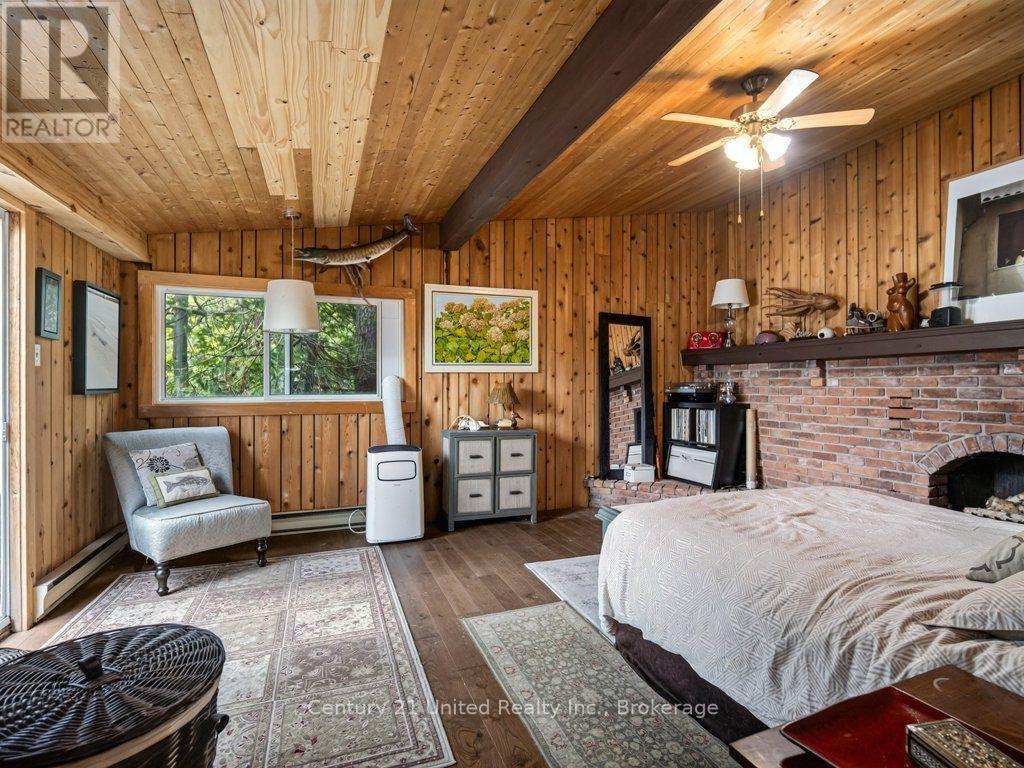 24 BEDWELL DRIVE - 19