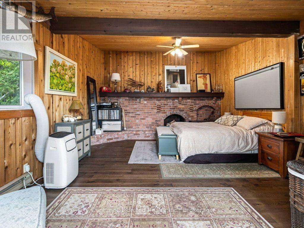 24 BEDWELL DRIVE - 20