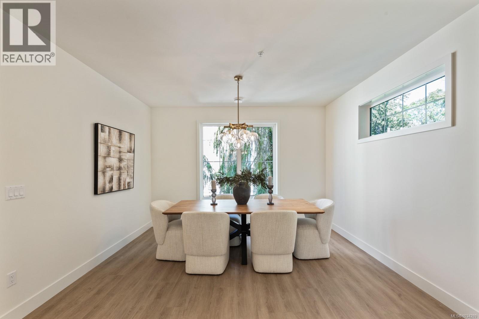#102 2770 Vantilburg Cres - 12