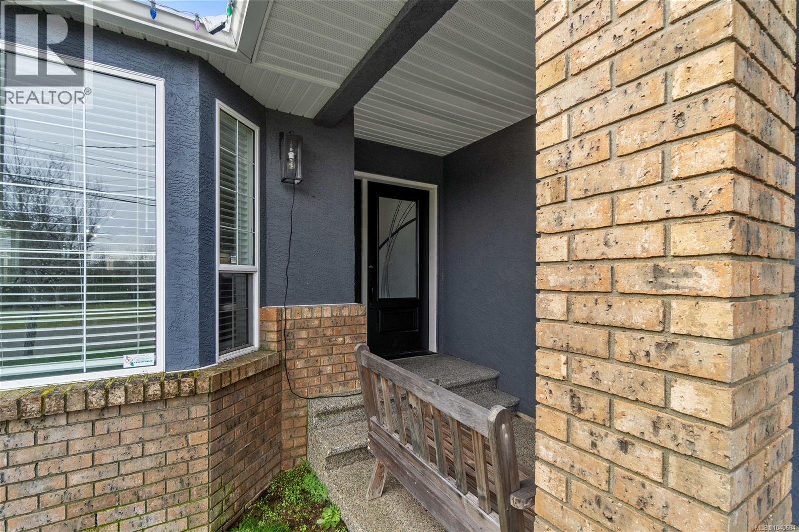 874 Aberdeen Dr - 39