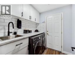 874 Aberdeen Dr, Parksville, BC V9P2L9 Photo 12