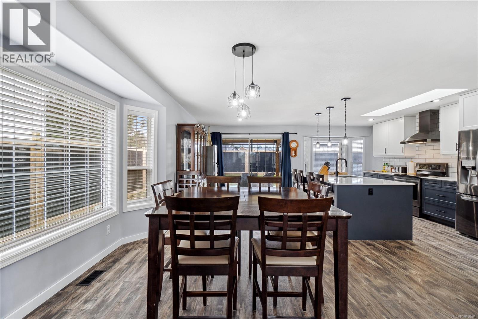 874 Aberdeen Dr - 5