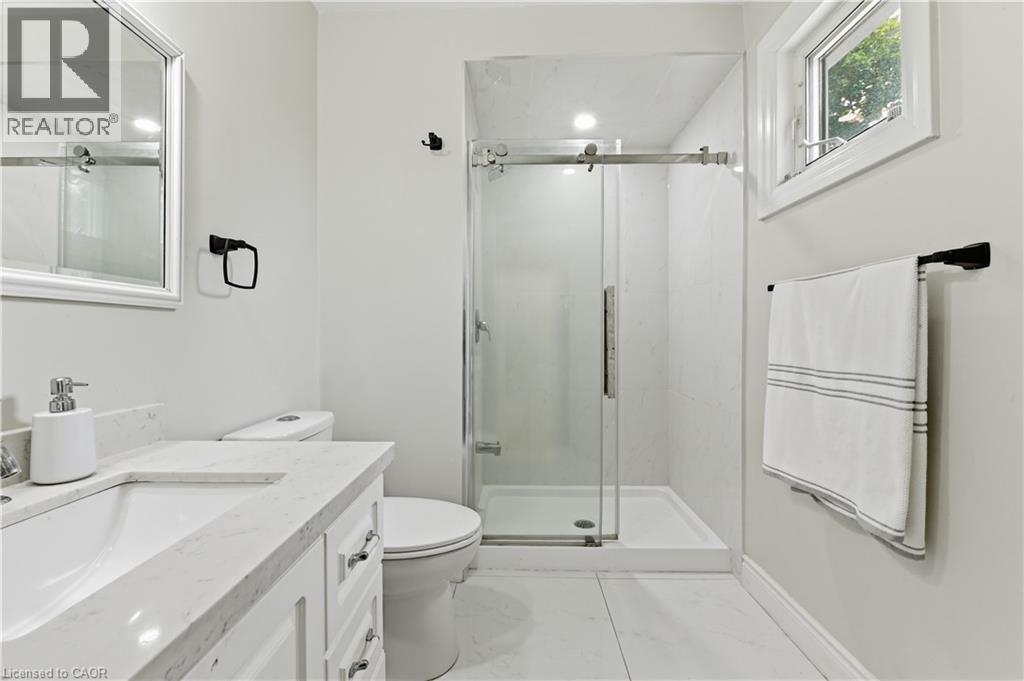 512 HAWTHORNE Crescent - 27