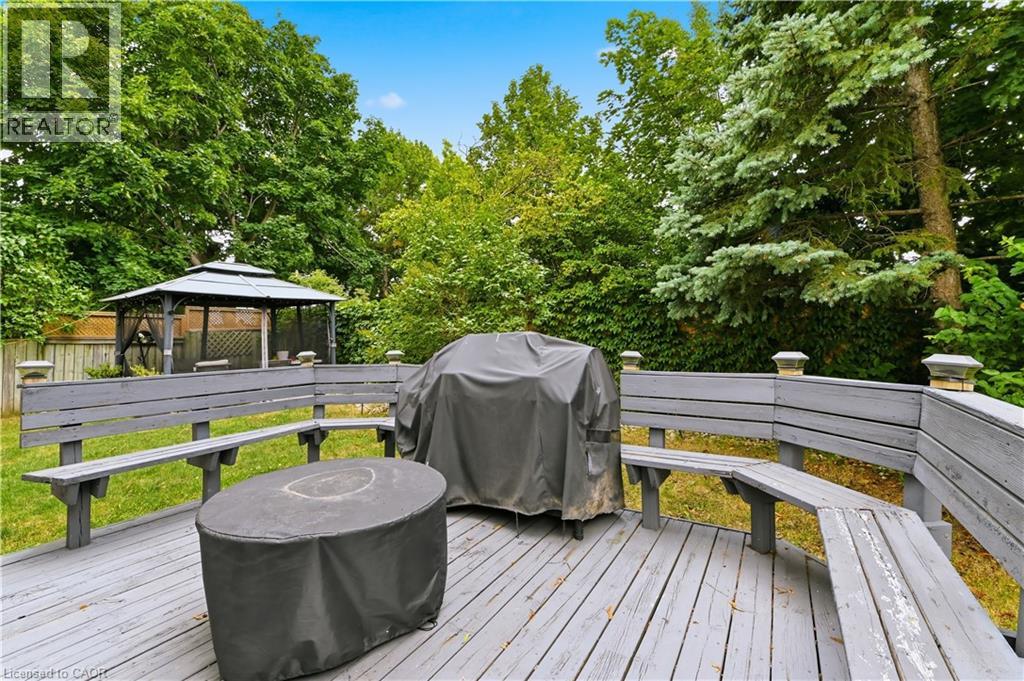 512 HAWTHORNE Crescent - 35