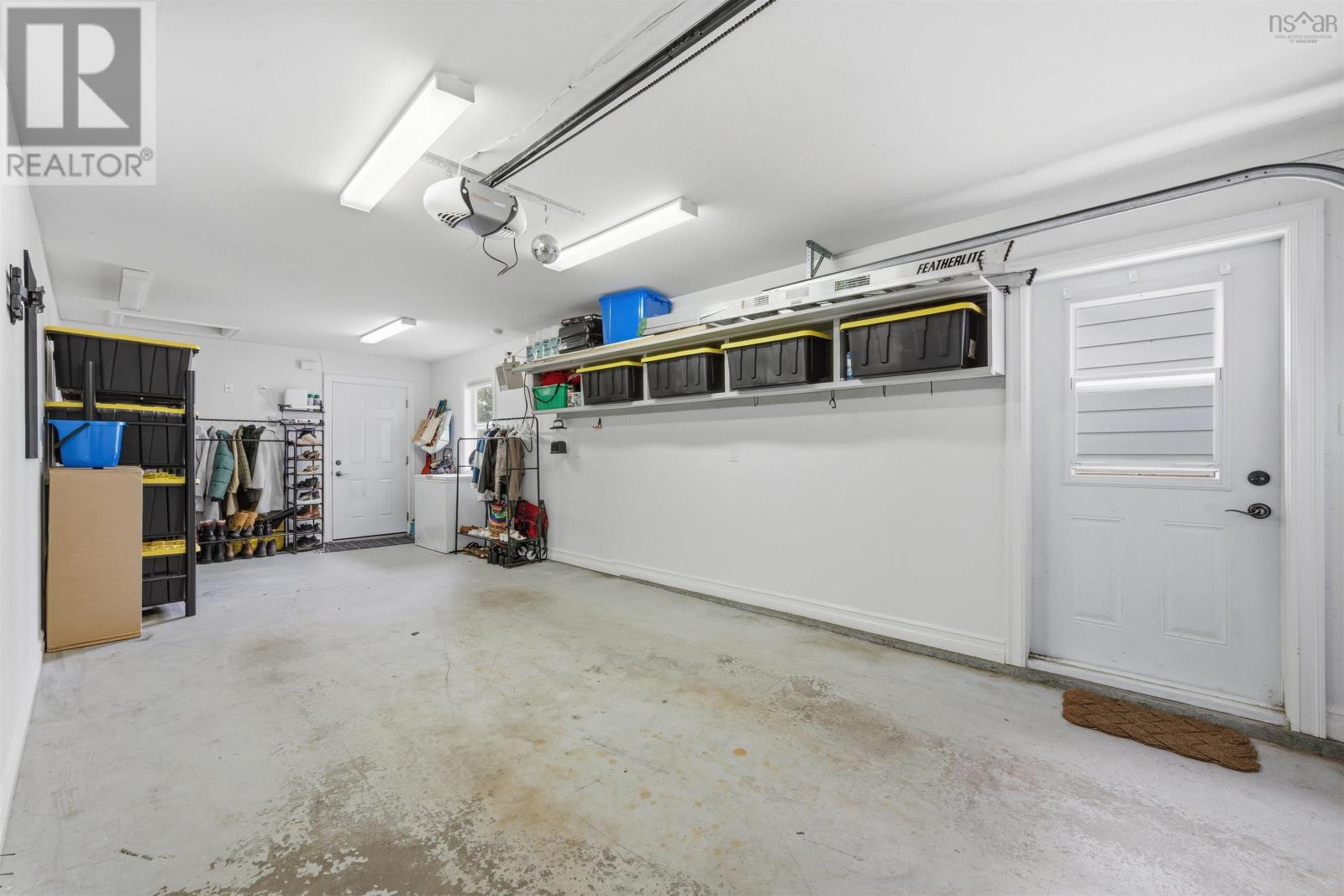 10 Carleton Street - 34