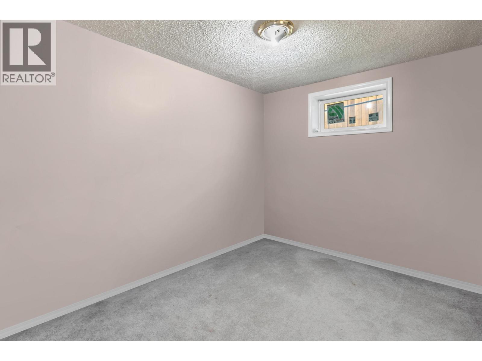 Photo 24 of 36 — 4343 ALLEN AVENUE · Prince George, BC