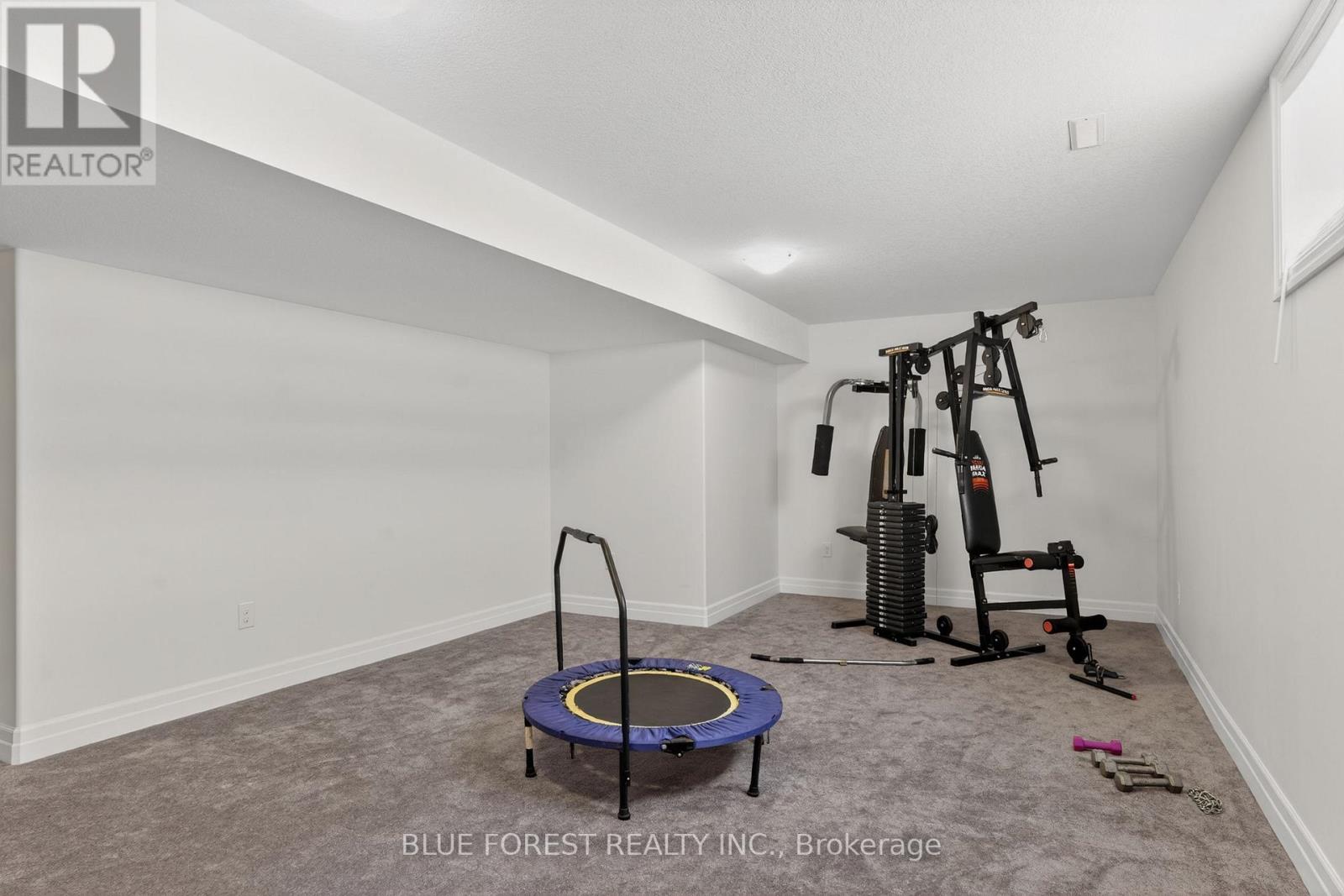 14 THAMES SPRINGS CRESCENT - 40