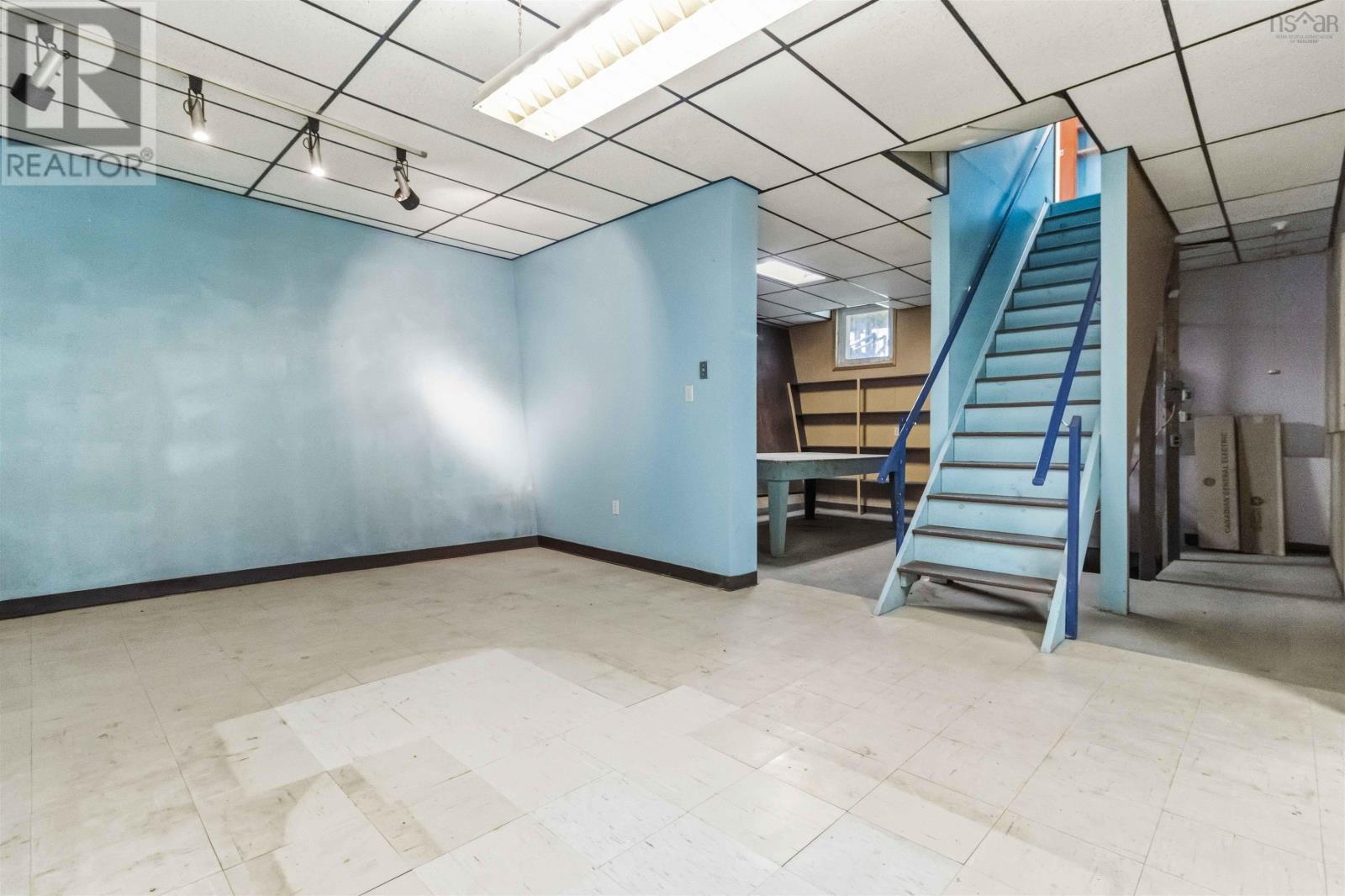 200 Caledonia Road - 34