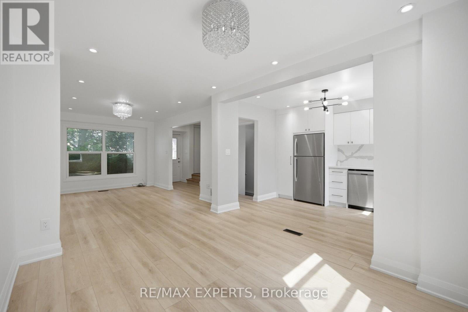 103 GUTHRIE CRESCENT - 12
