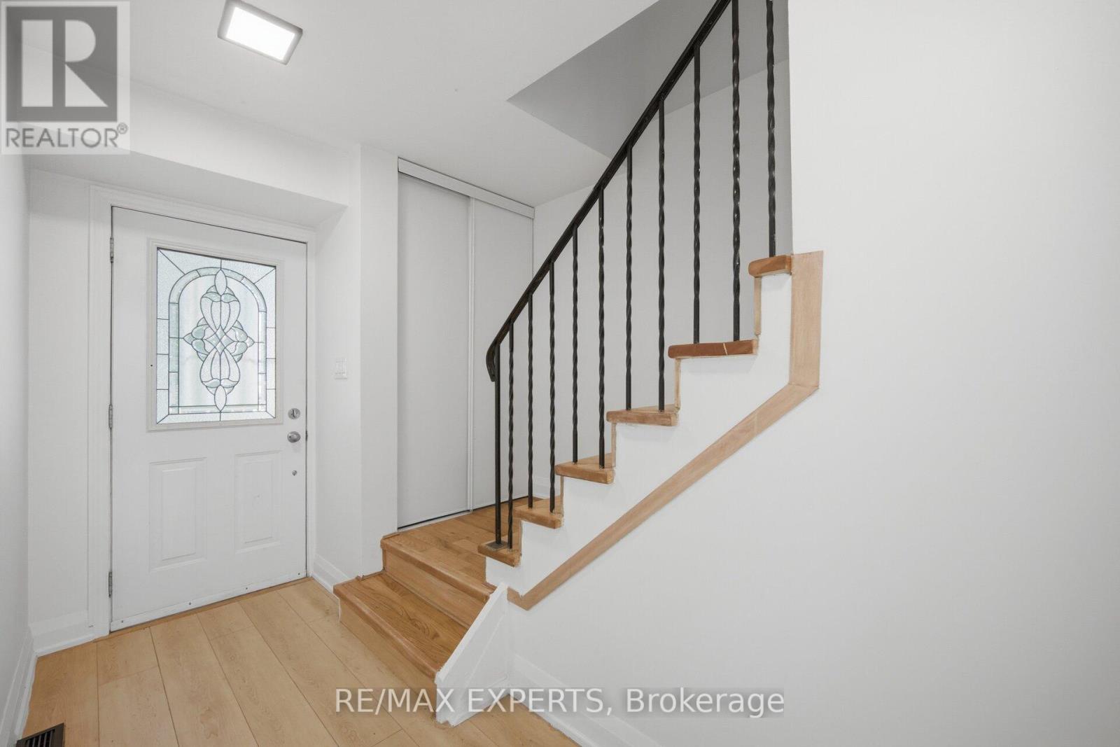 103 GUTHRIE CRESCENT - 16