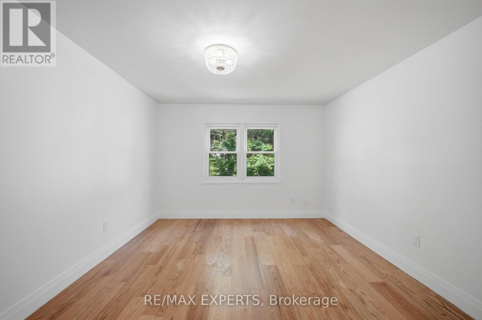 103 GUTHRIE CRESCENT - 19