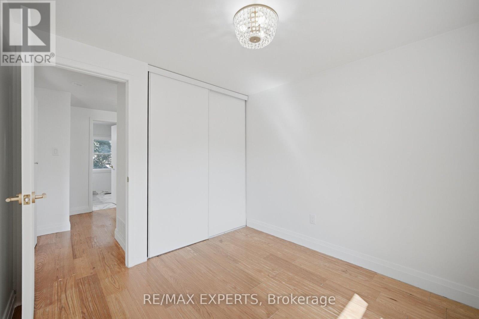 103 GUTHRIE CRESCENT - 24