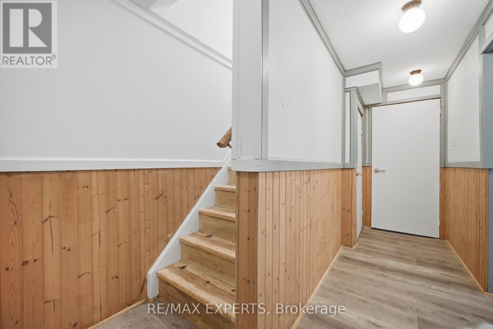 103 GUTHRIE CRESCENT - 27