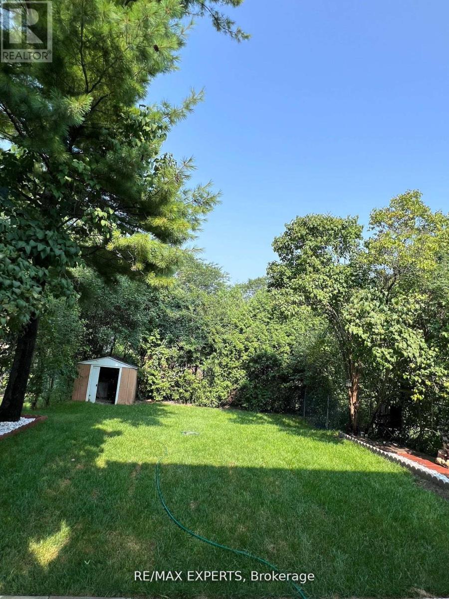 103 GUTHRIE CRESCENT - 37