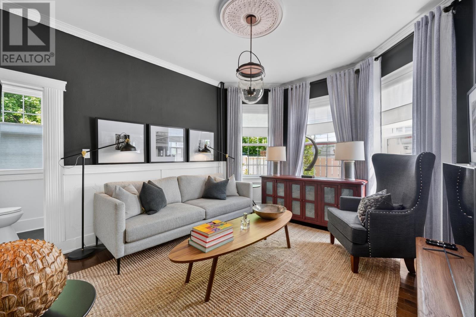 83 Whitney Avenue - Image 25