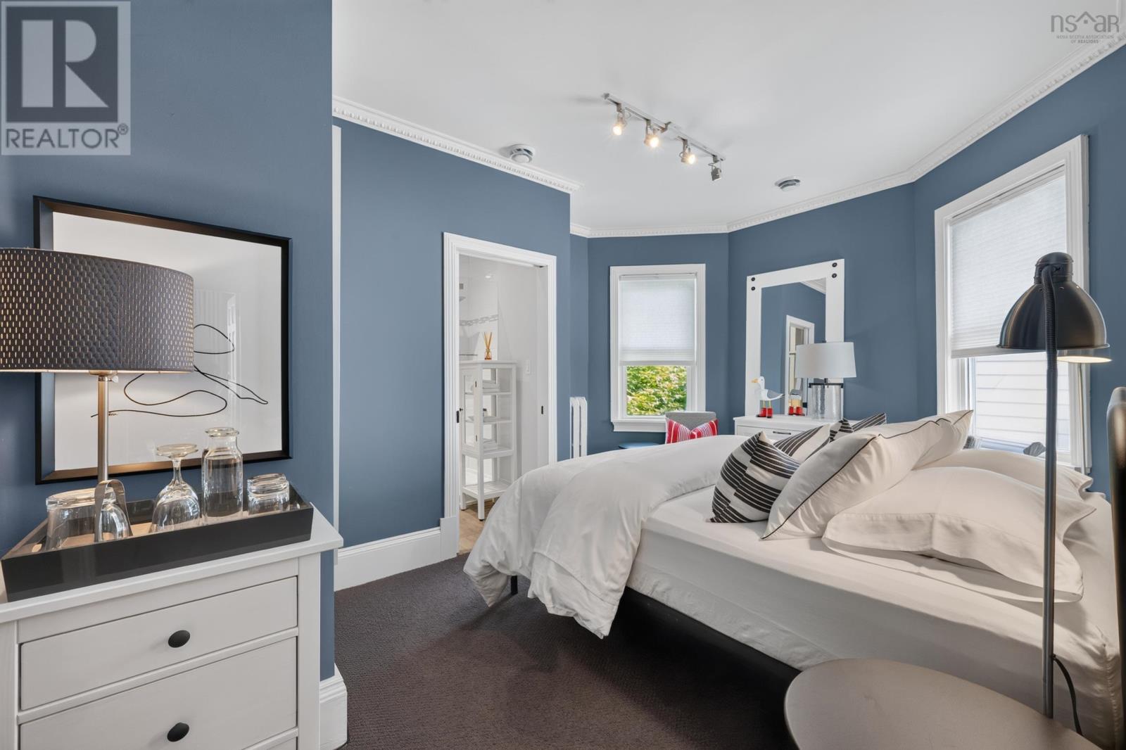 83 Whitney Avenue - Image 39
