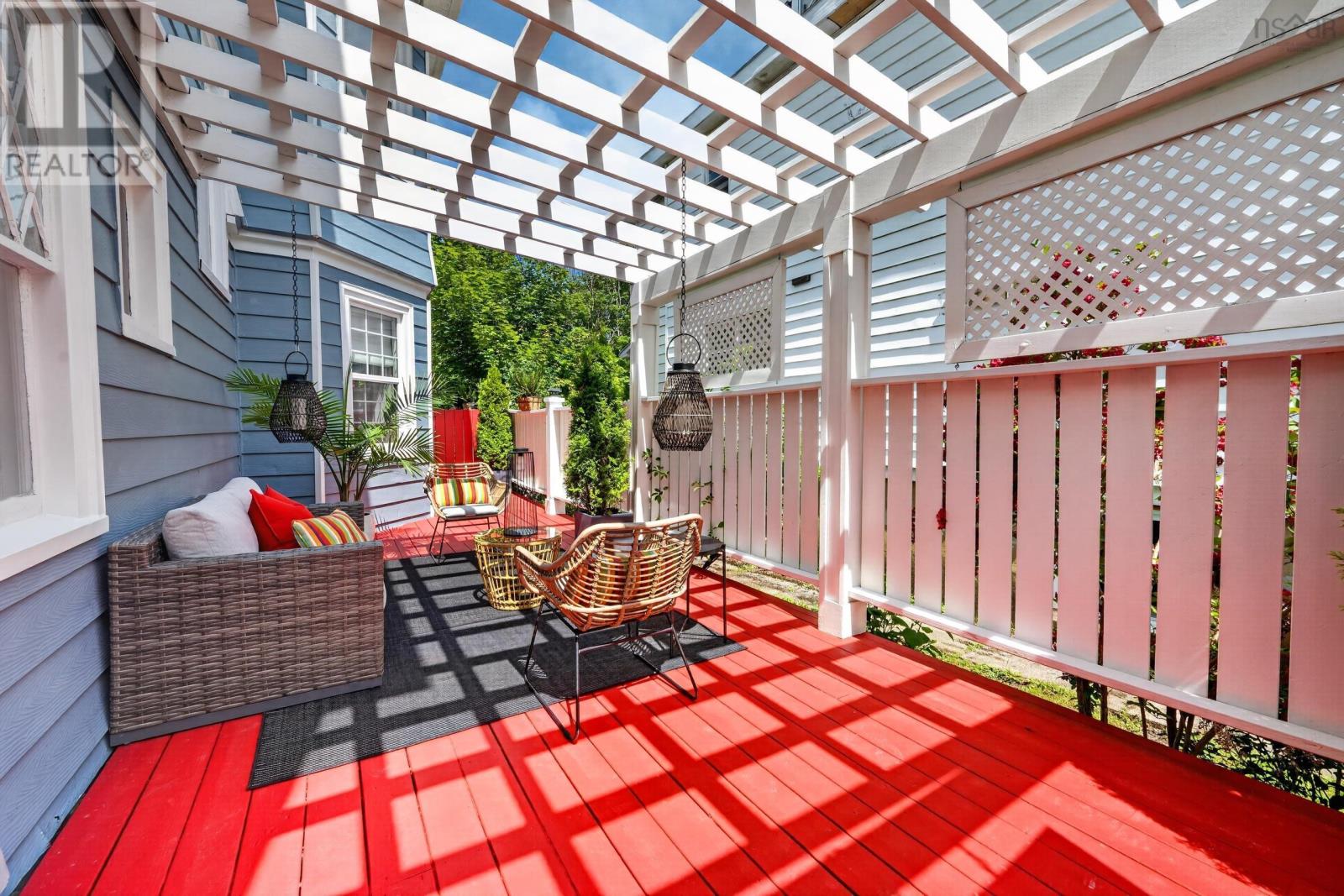 83 Whitney Avenue - Image 8
