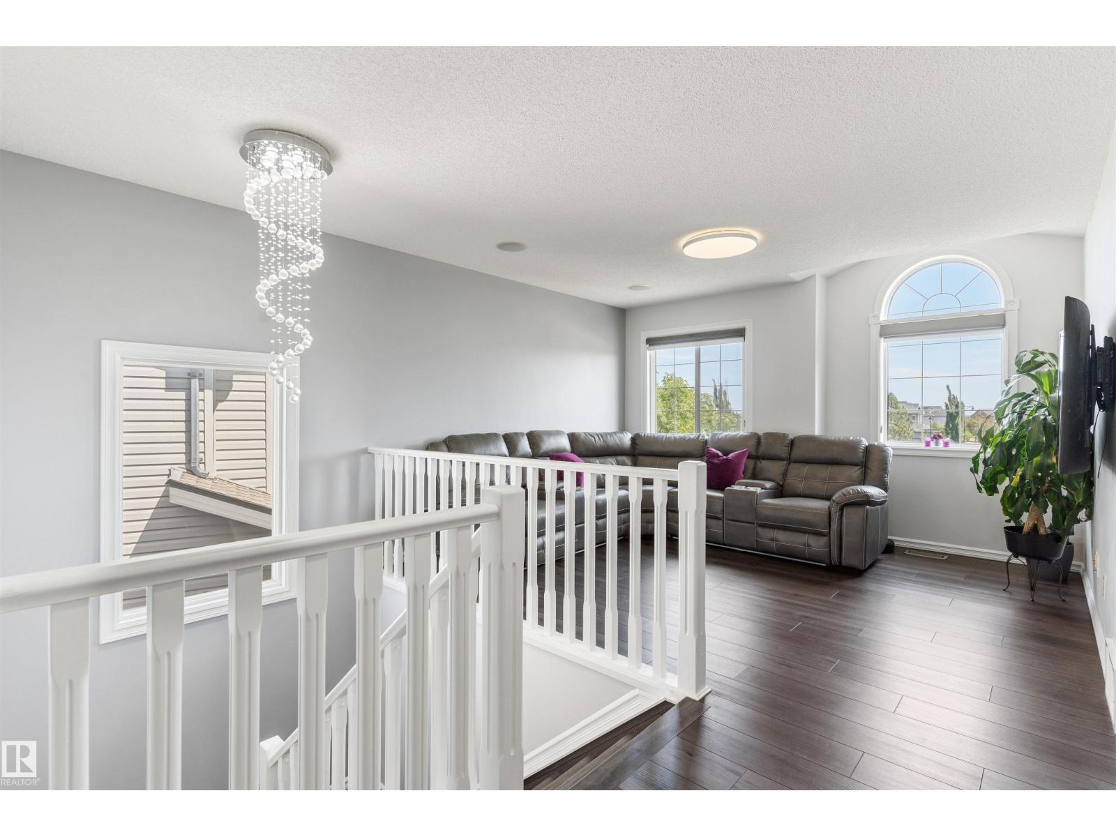 1075 MCKINNEY GR NW - 25