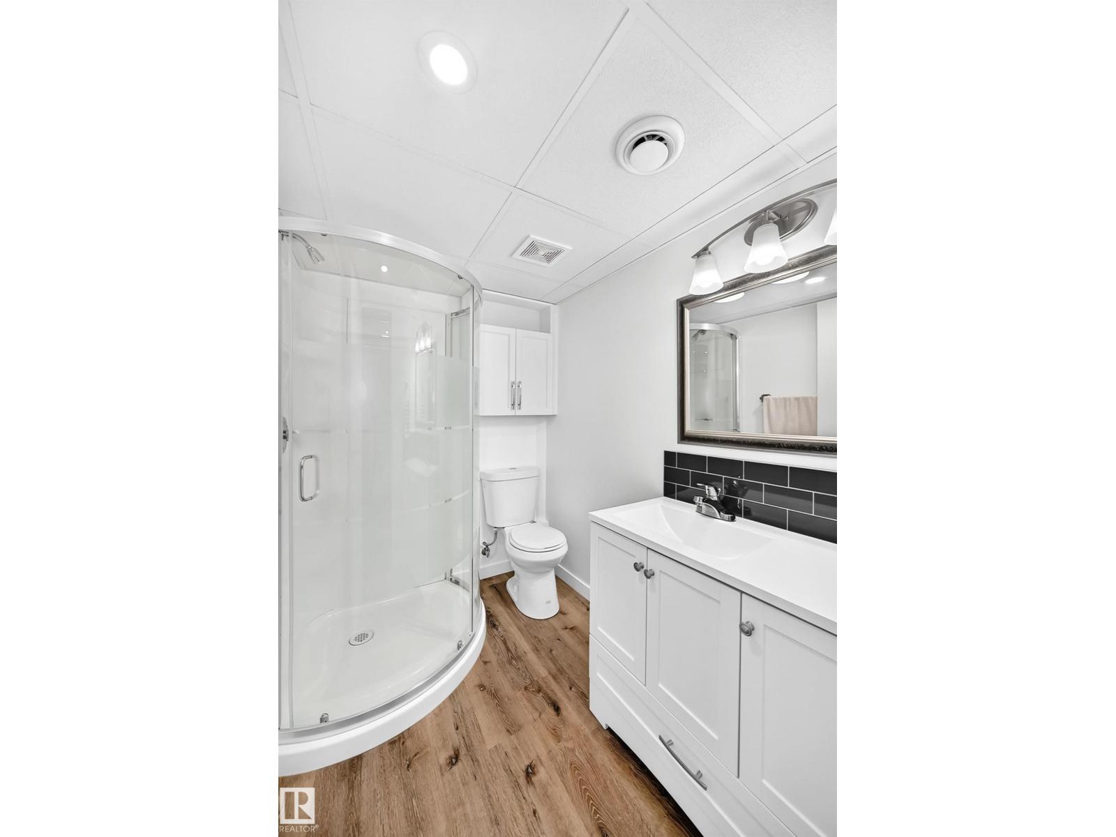 4211 135 AV NW - 39