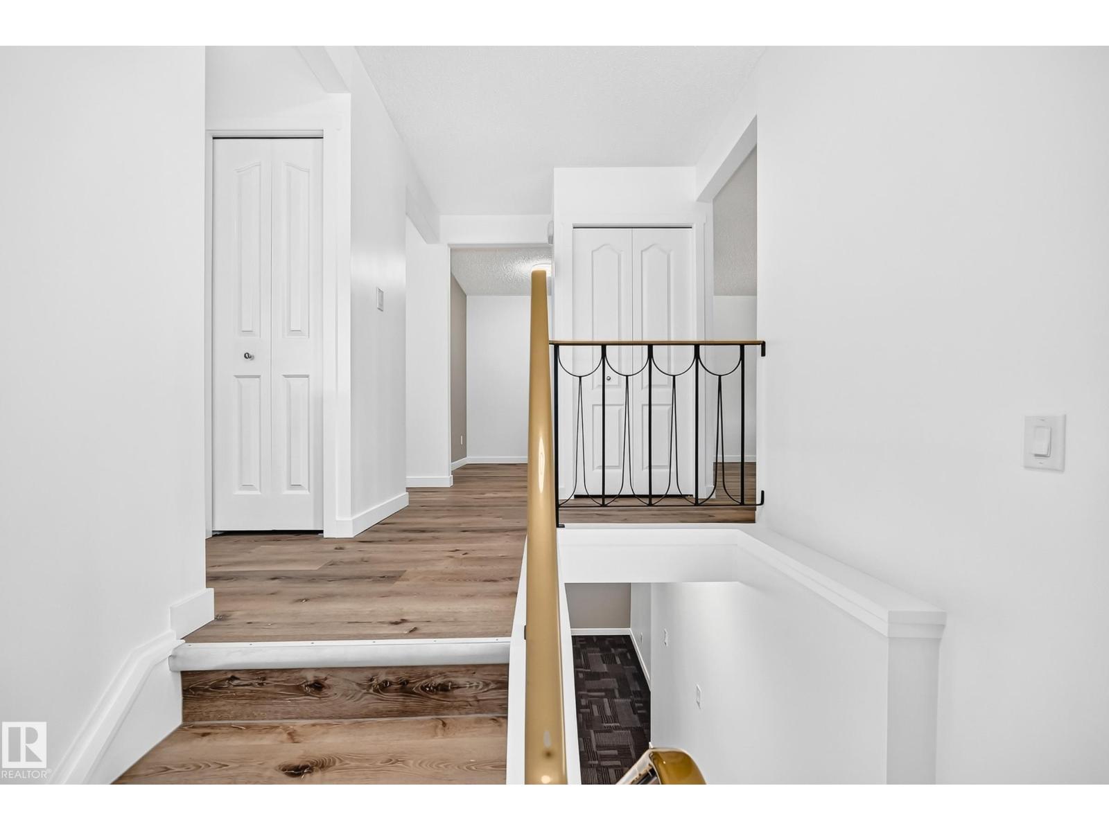 4211 135 AV NW - 4