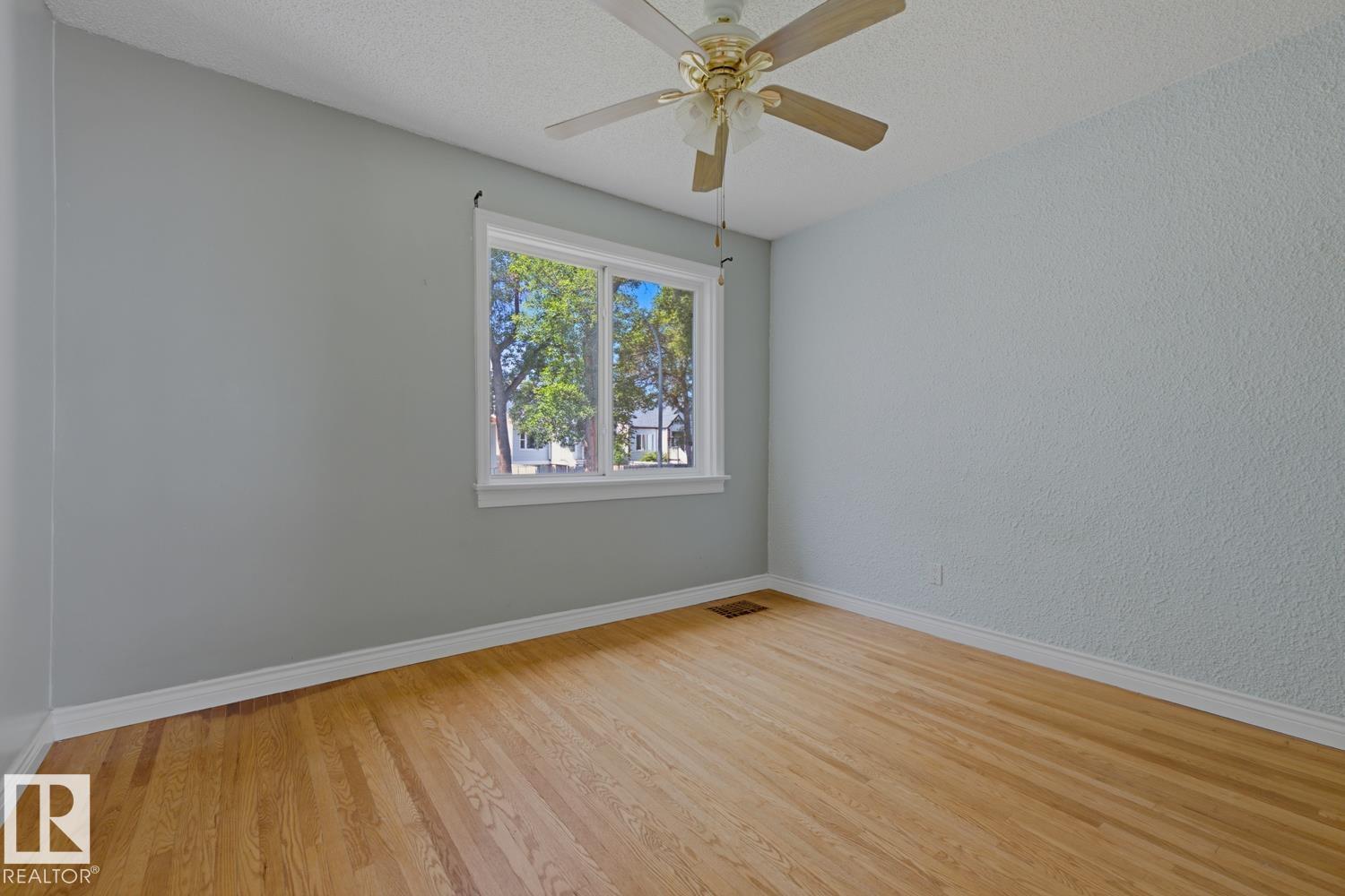 12119 95A ST NW - 21