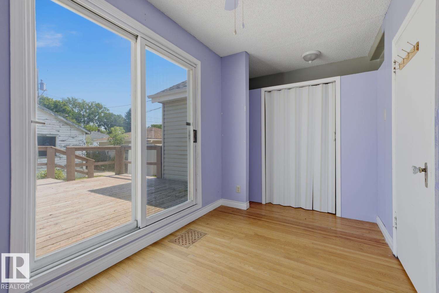 12119 95A ST NW - 23