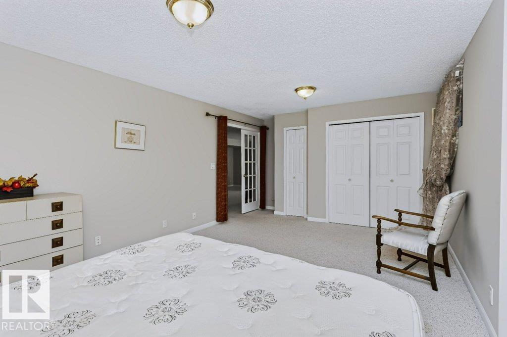 #18 9420 172 ST NW - 27
