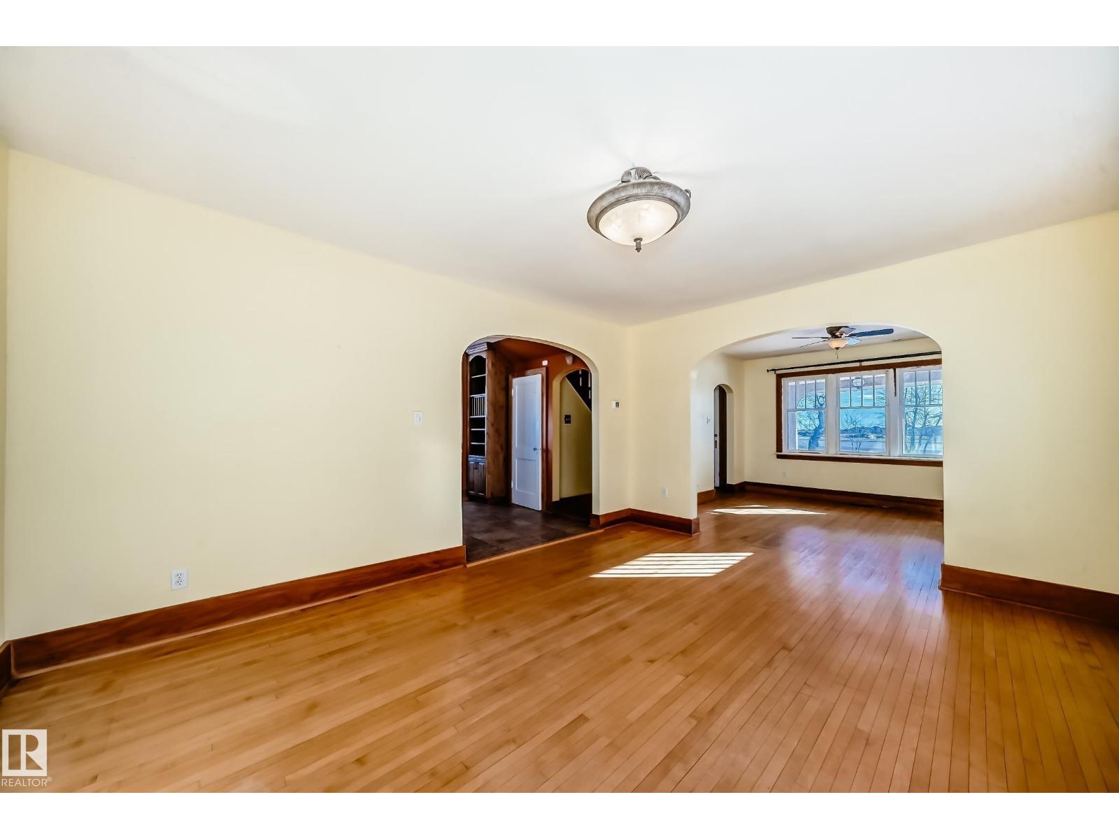 449 JENNIFER HEIL WY - 16