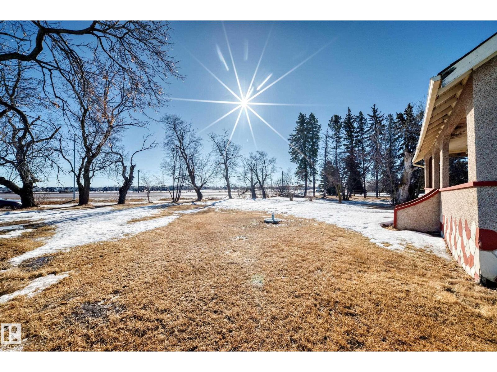 449 JENNIFER HEIL WY - 56