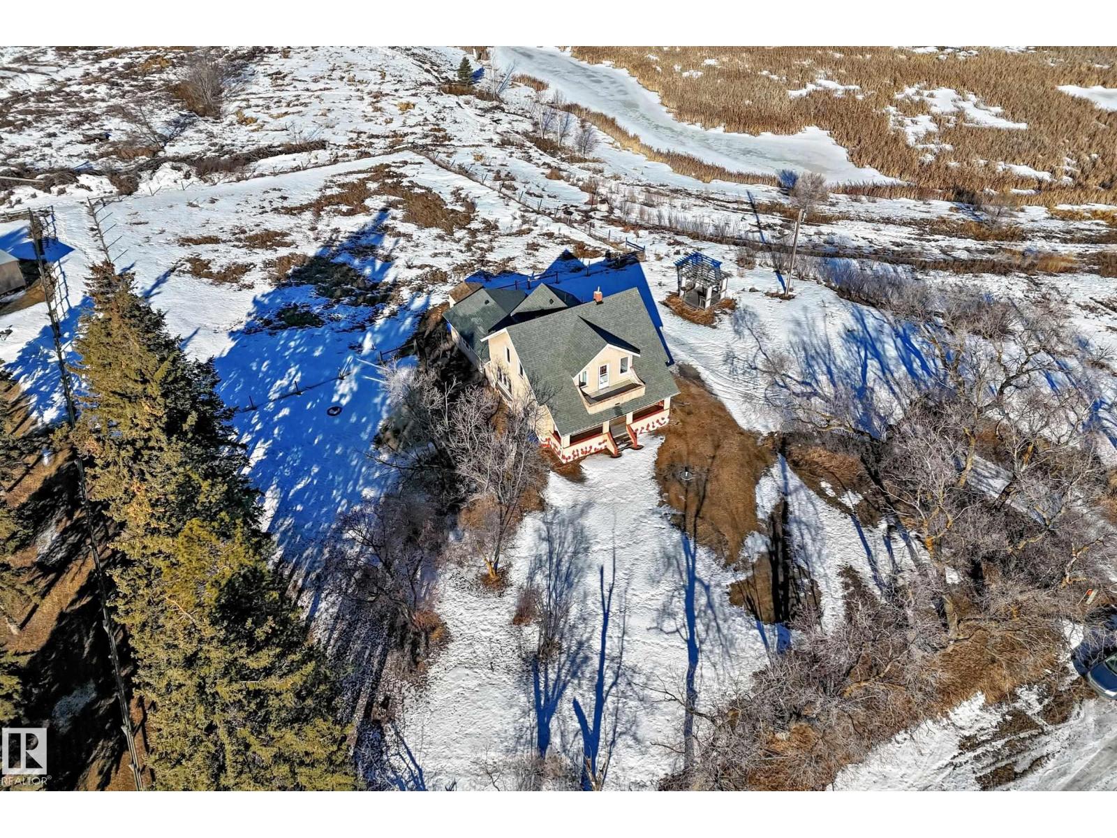 449 JENNIFER HEIL WY - 63