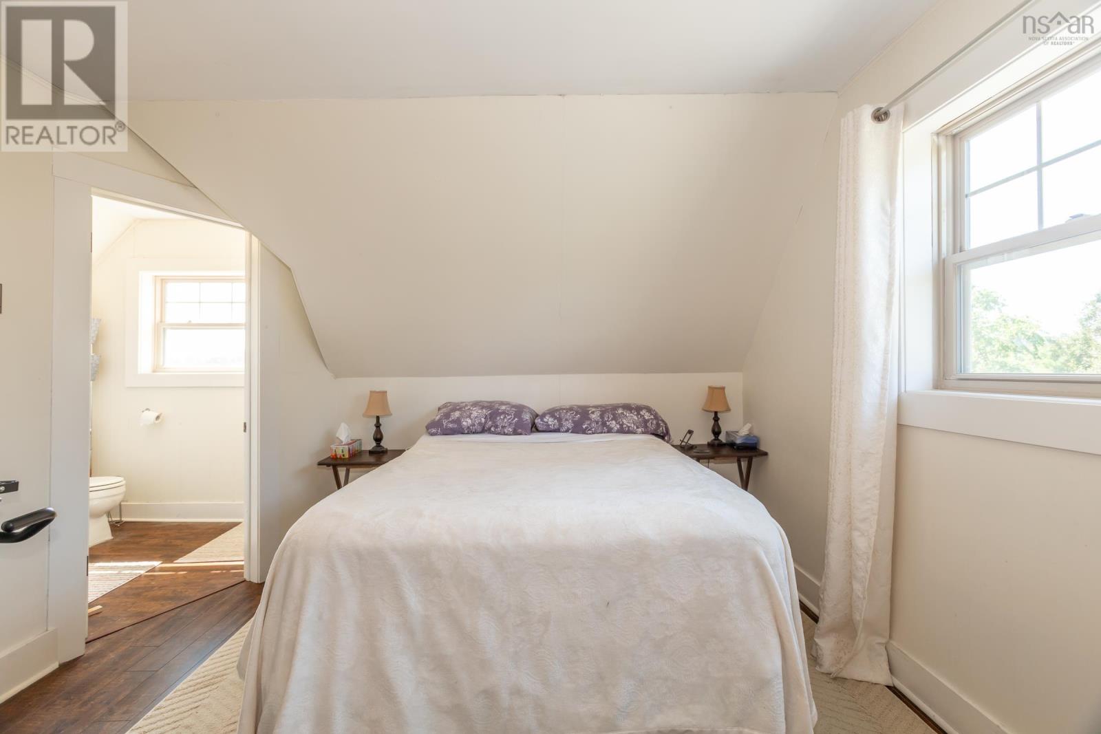 3327 Clementsvale Road - 33