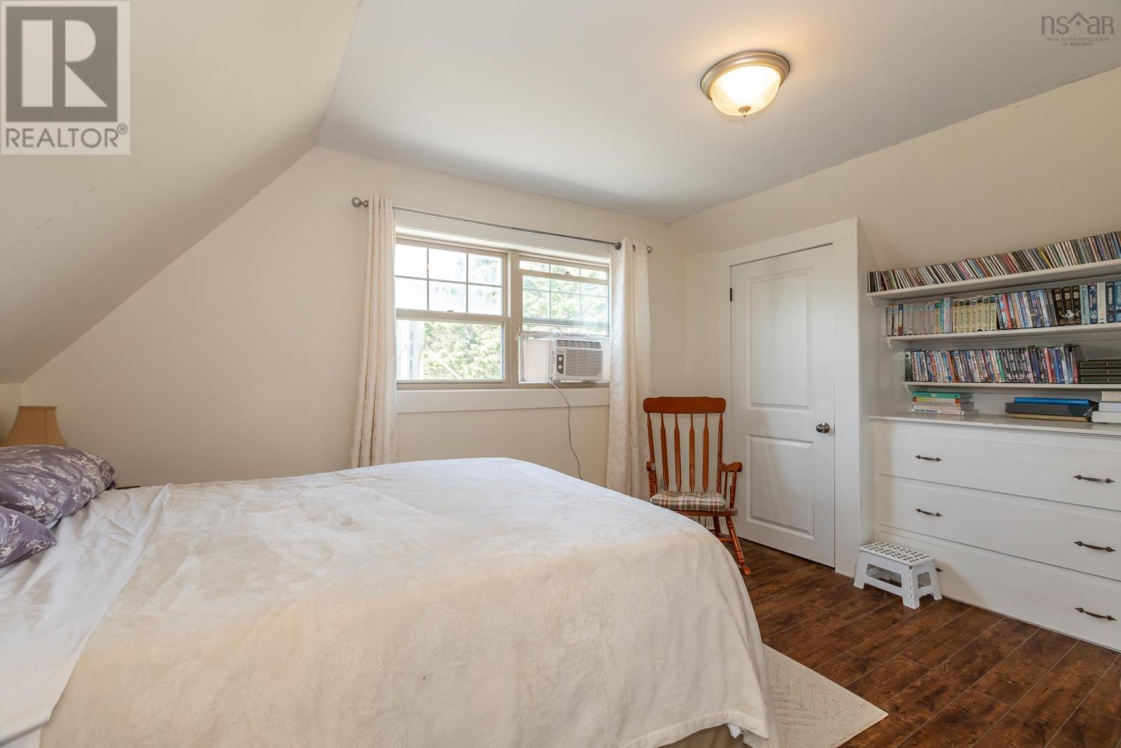 3327 Clementsvale Road - 35