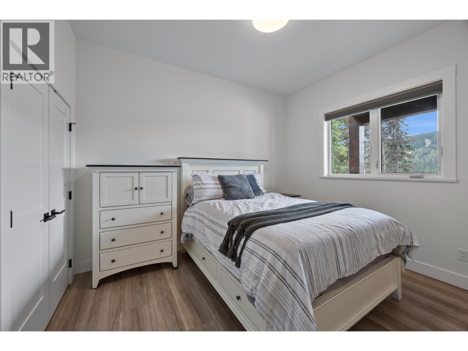 5325 Lookout Ridge Drive - 34