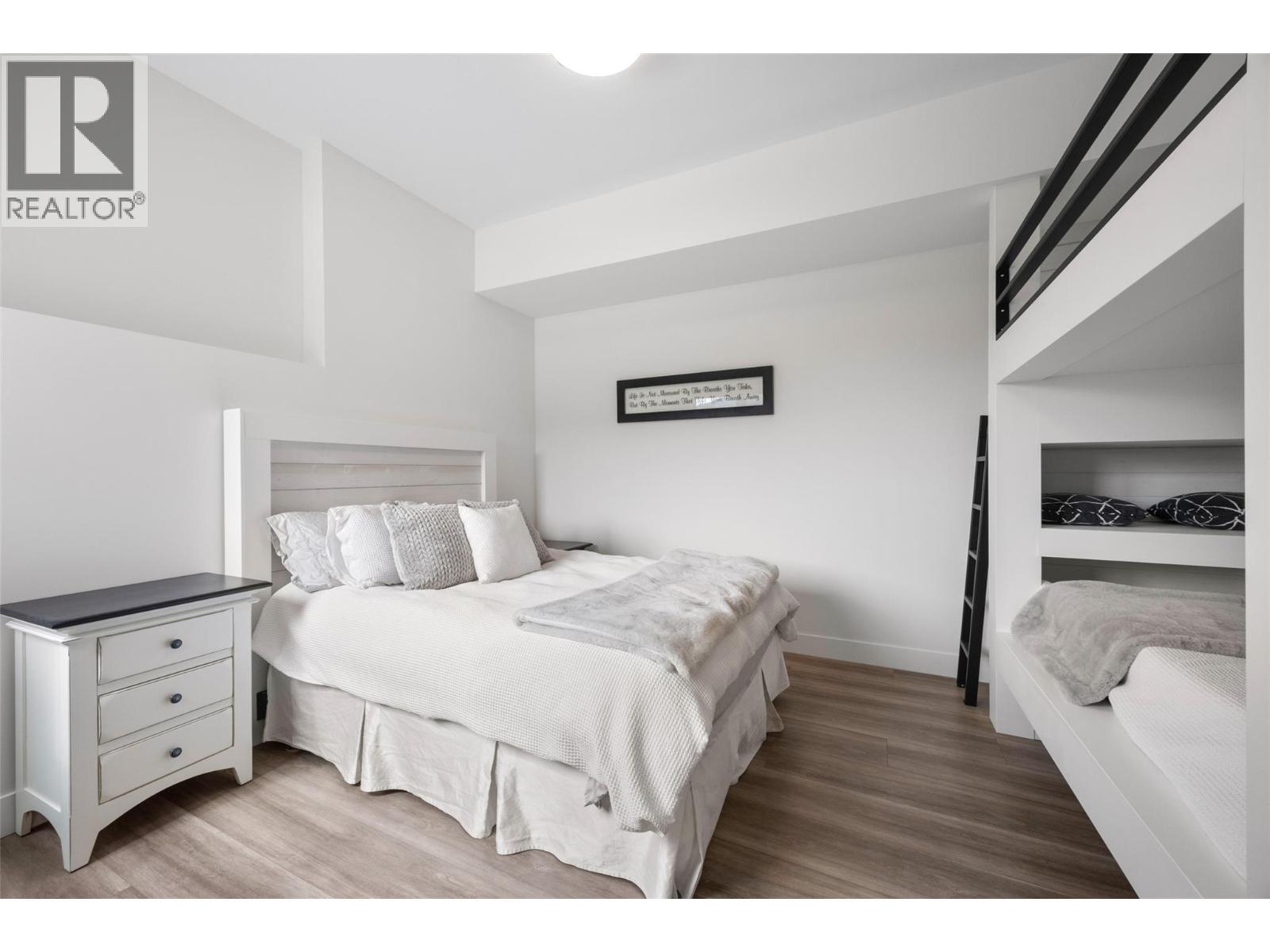 5325 Lookout Ridge Drive - 31